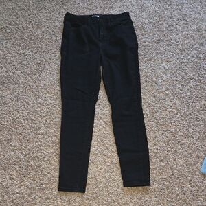 SO Black High-Rise Jeggings Waistband Label